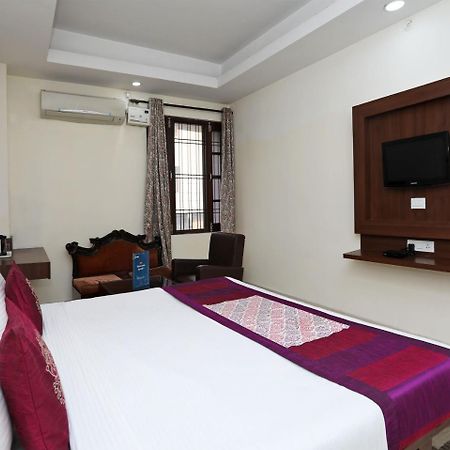 Oyo 680 Hotel Ranjana Heritage Lucknow Exterior foto