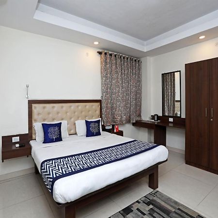 Oyo 680 Hotel Ranjana Heritage Lucknow Exterior foto