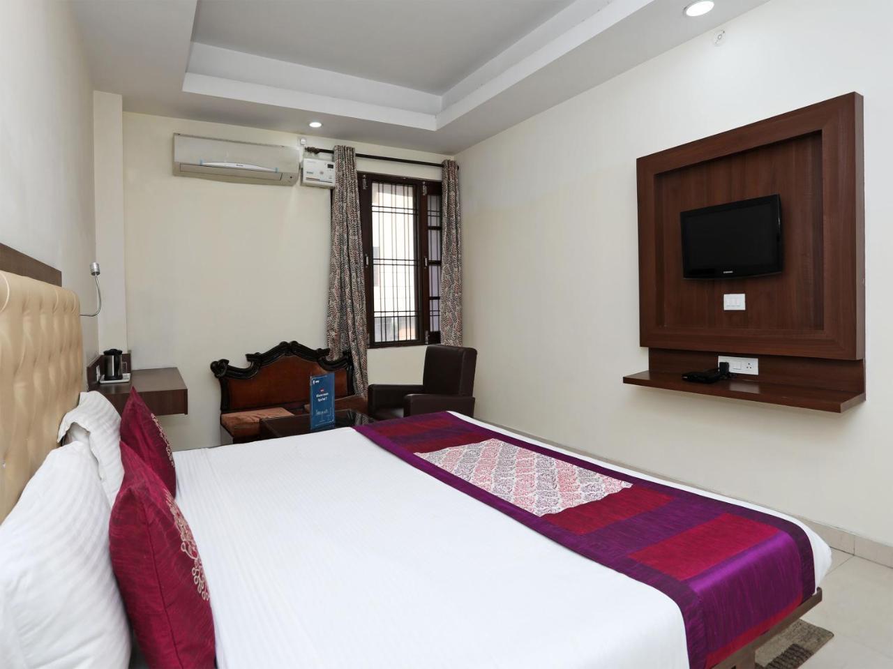 Oyo 680 Hotel Ranjana Heritage Lucknow Exterior foto