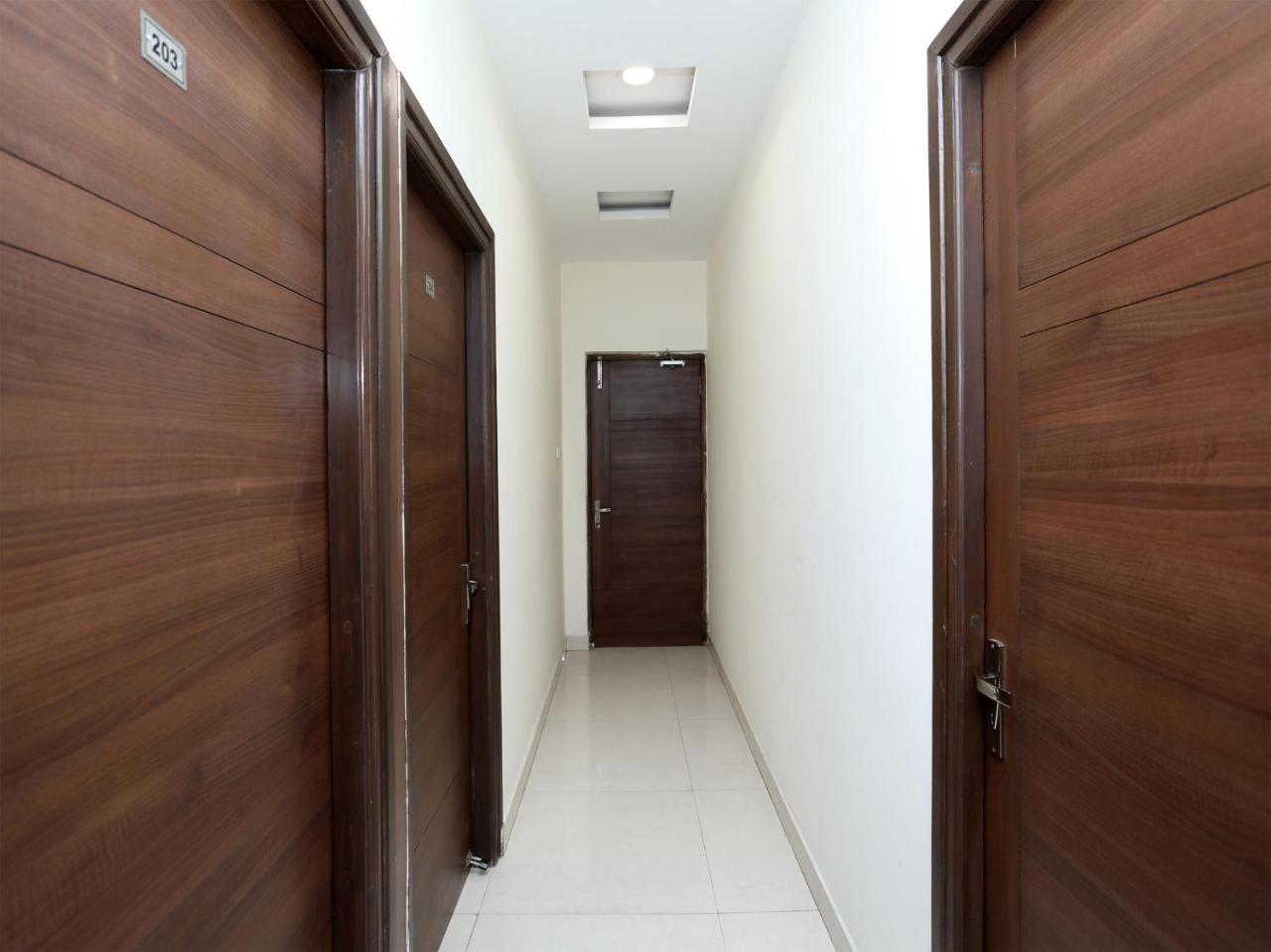 Oyo 680 Hotel Ranjana Heritage Lucknow Exterior foto