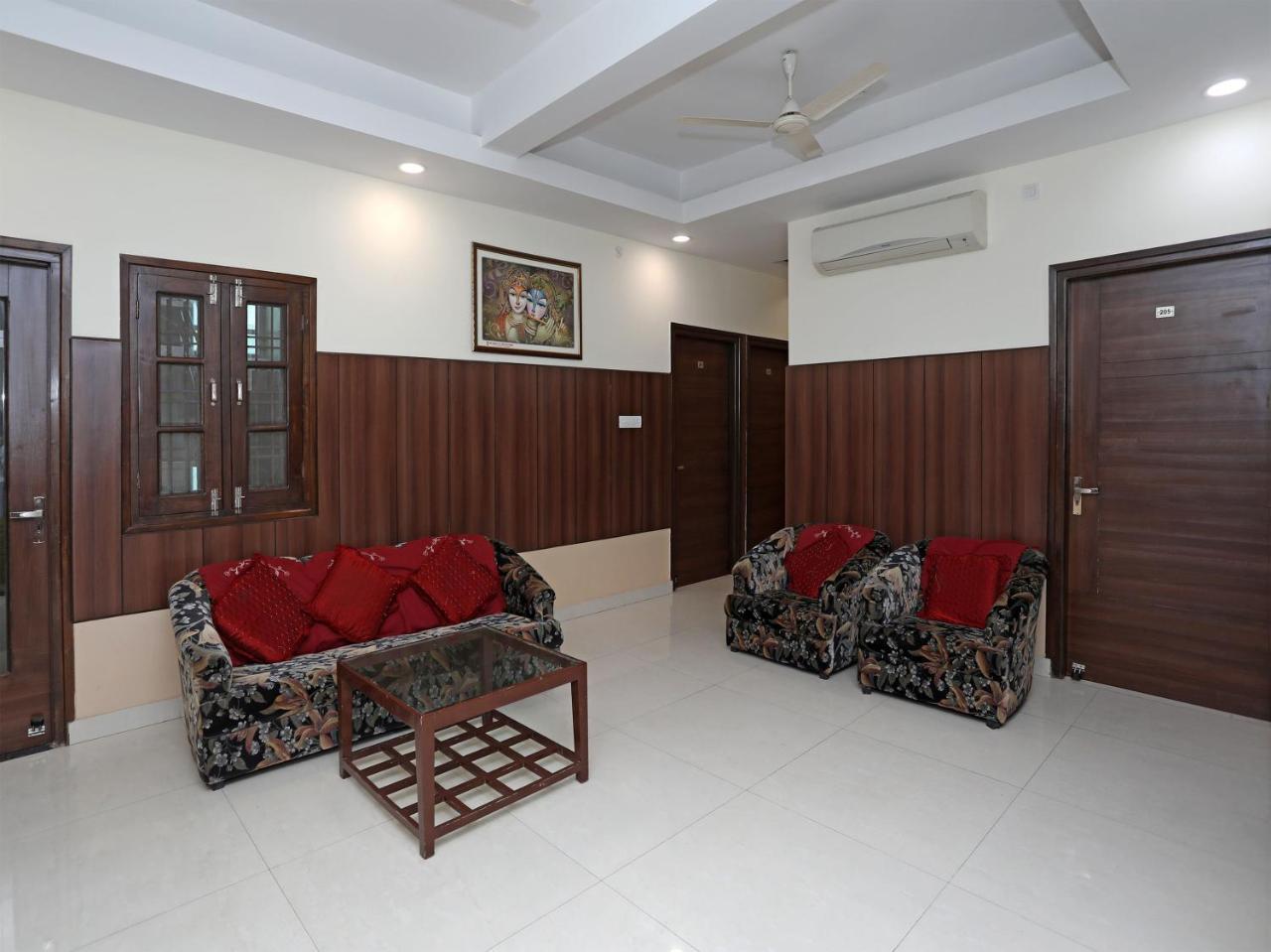 Oyo 680 Hotel Ranjana Heritage Lucknow Exterior foto